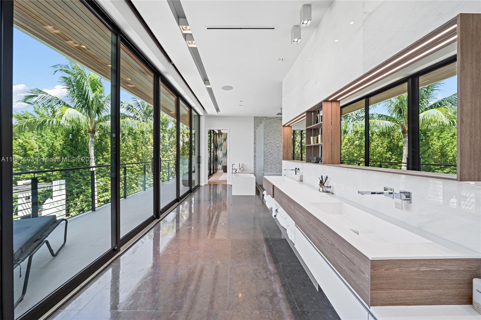 4510 Prairie Ave Miami Beach, FL 33140