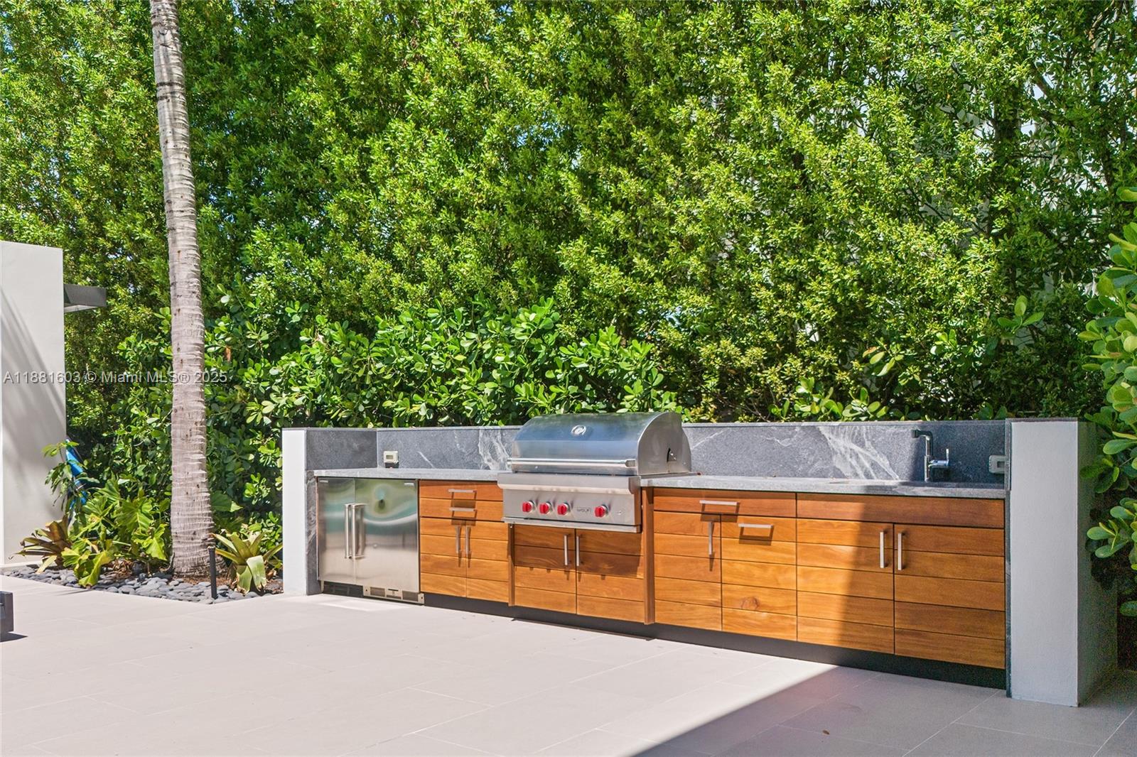 4510 Prairie Ave Miami Beach, FL 33140