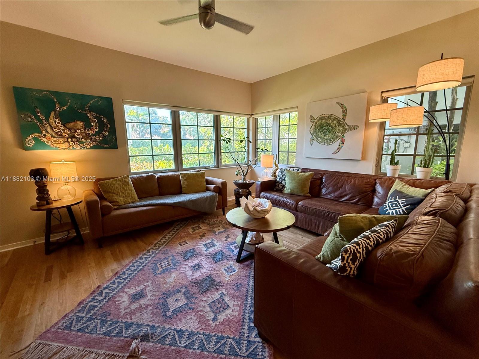 1600 Michigan Ave #1