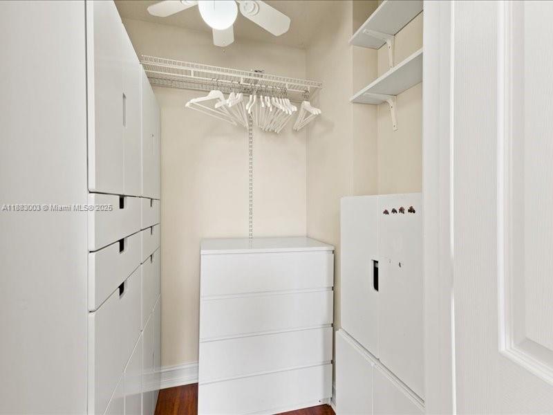 image Alaqua Condo24