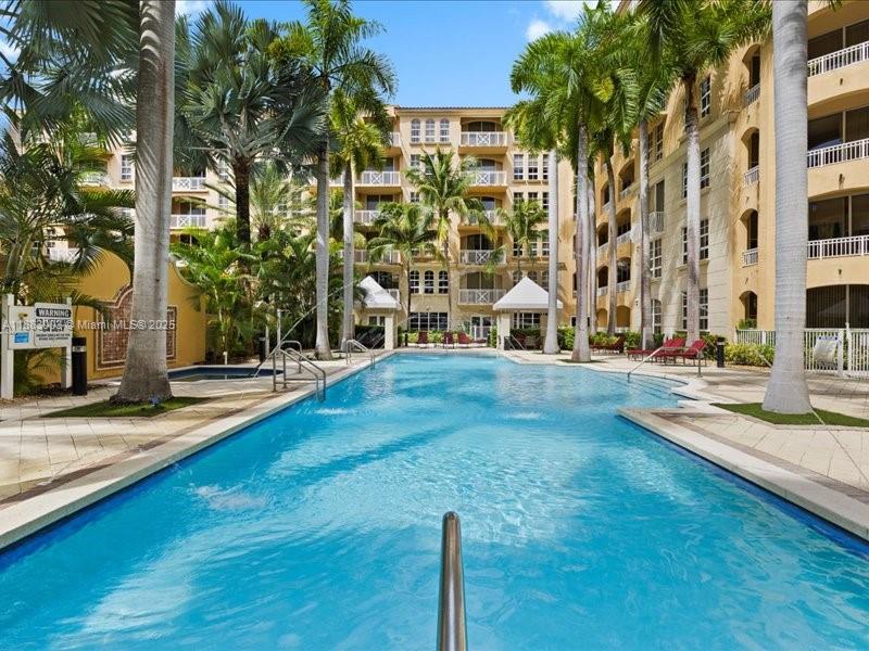 image Alaqua Condo30