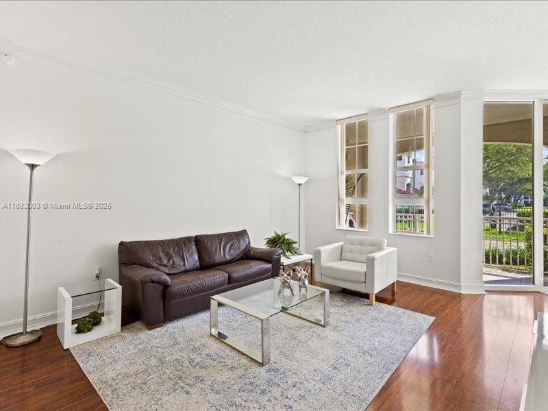 image Alaqua Condo46