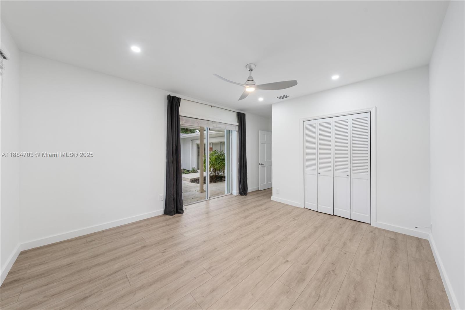 1825 Alamanda Dr North Miami, FL 33181