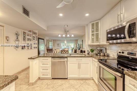 3772 Inverrary Blvd #201
