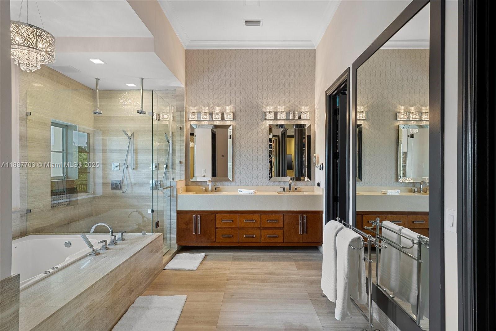 285 Carabela Ct Coral Gables, FL 33143 285 Carabela Ct Coral Gables, FL 33143
