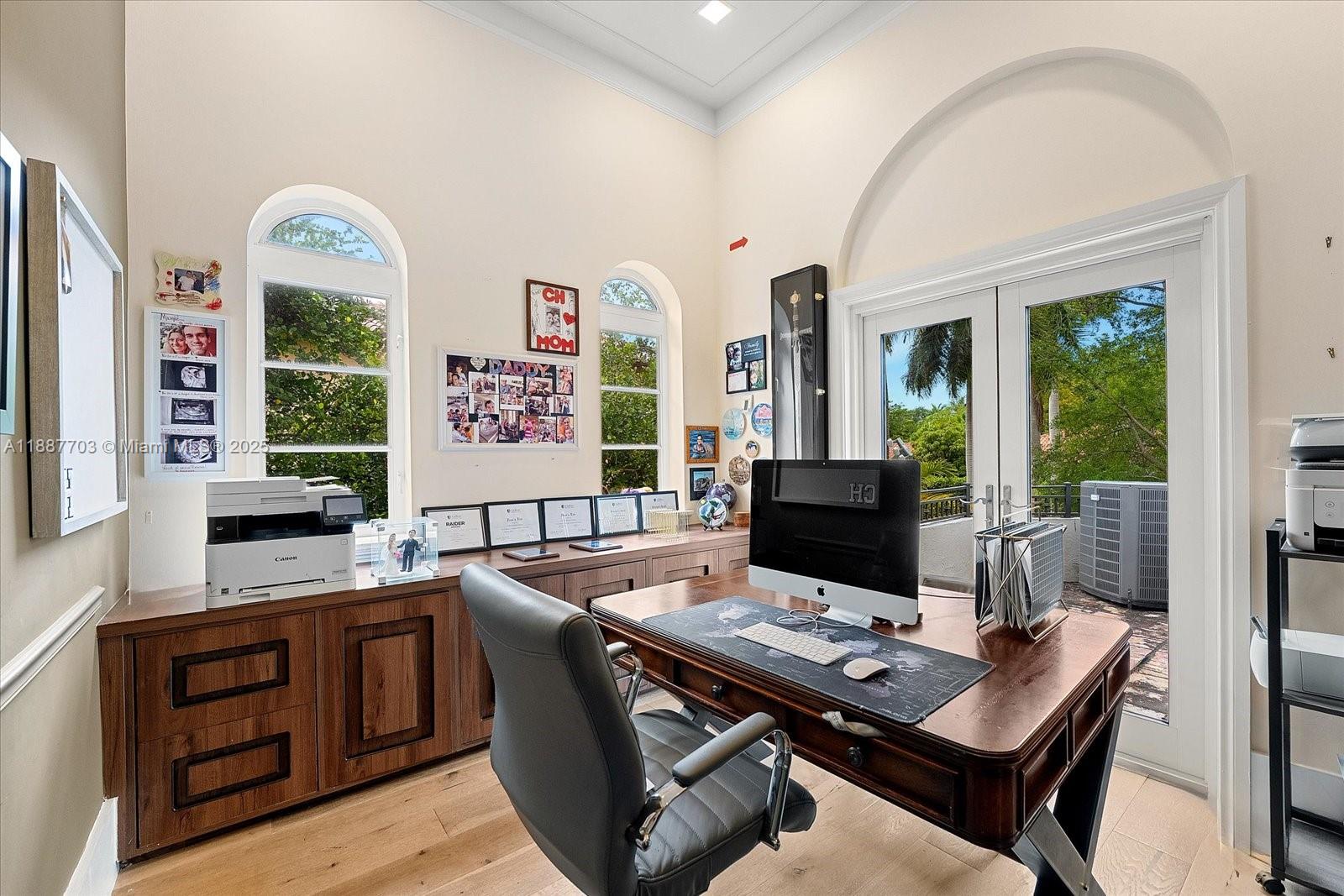 285 Carabela Ct Coral Gables, FL 33143 285 Carabela Ct Coral Gables, FL 33143