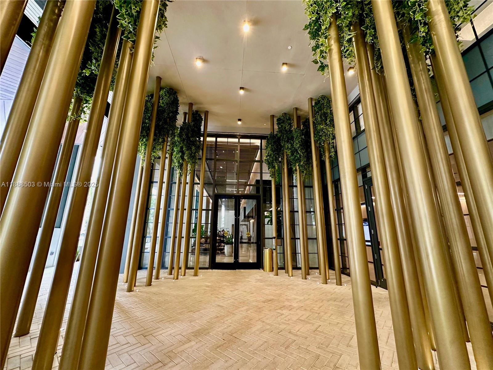 image Natiivo Miami Condo4