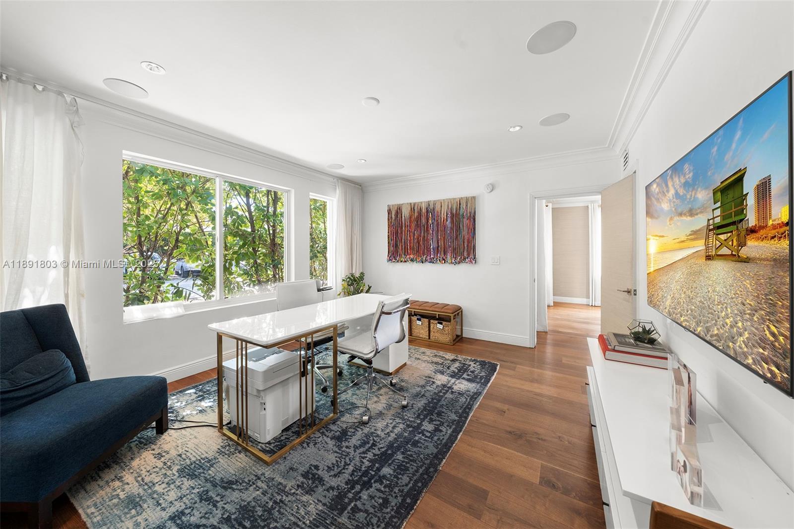 2701 N Bay Rd Miami Beach, FL 33140