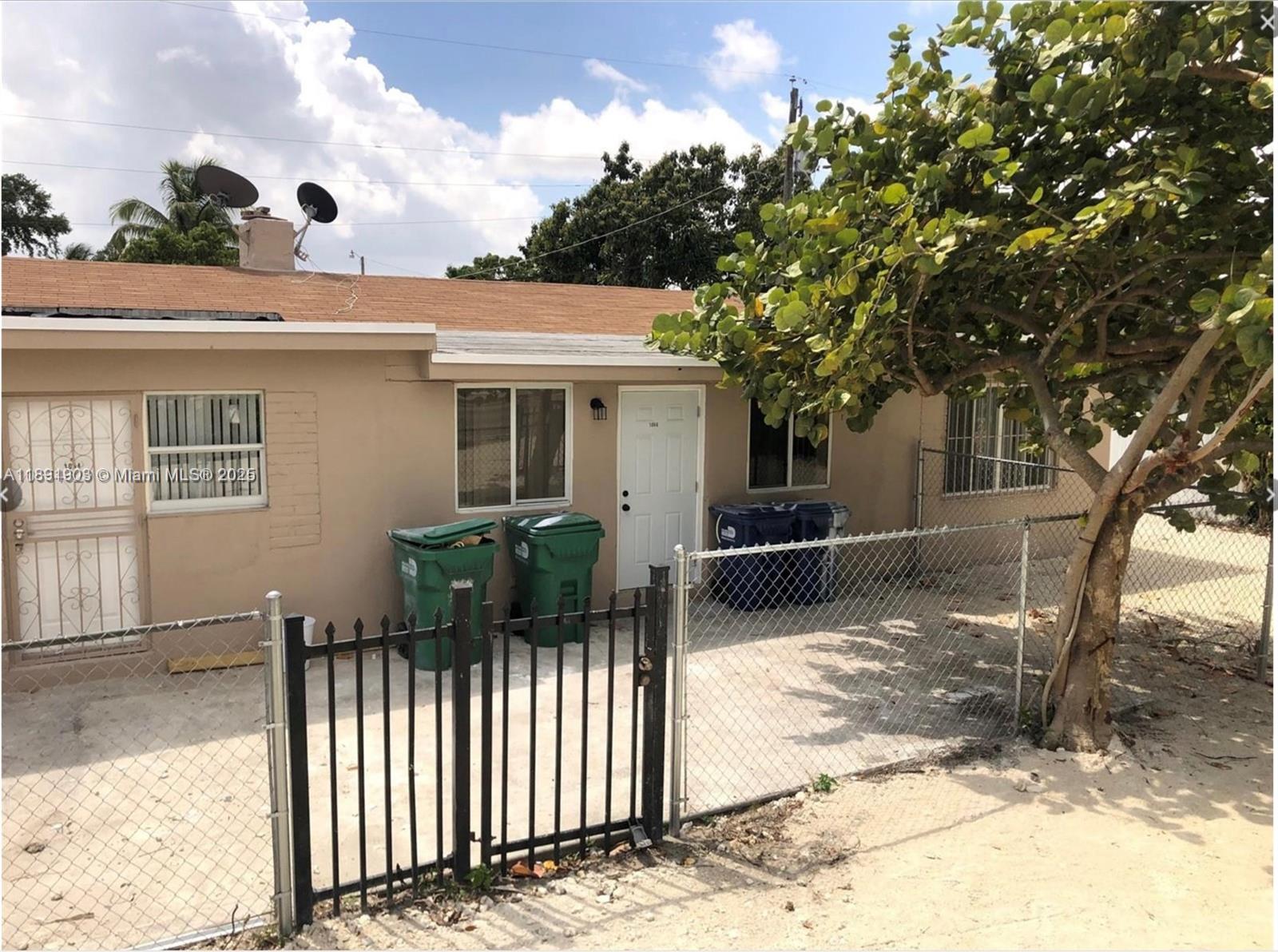 1064 NW 103rd St