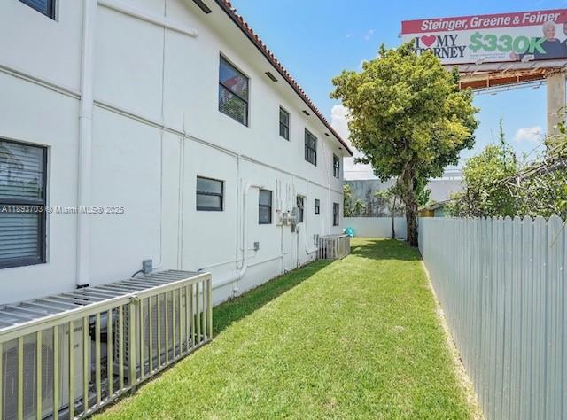 584 NW 30th St Miami, FL 33127