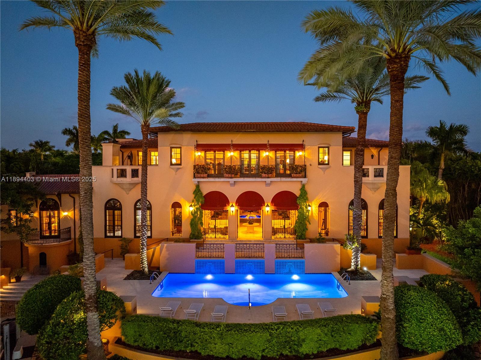 50 Casuarina Concourse Coral Gables, FL 33143 50 Casuarina Concourse Coral Gables, FL 33143