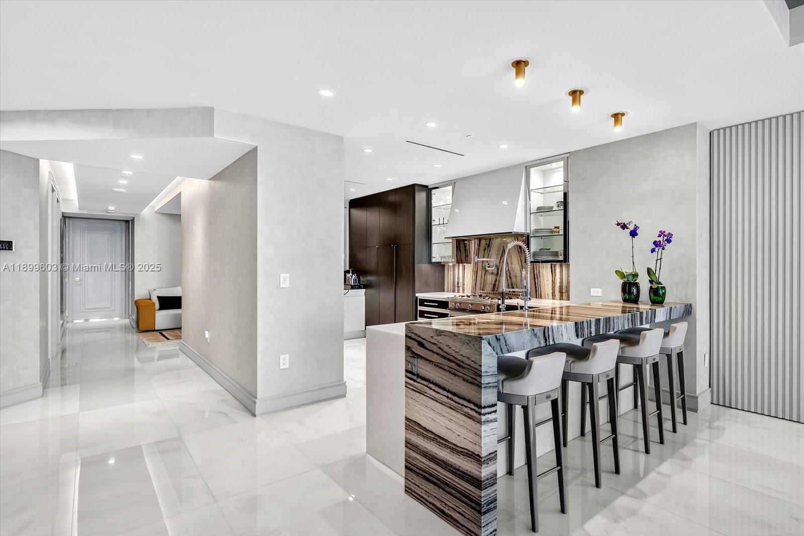 image Estates At Acqualina6