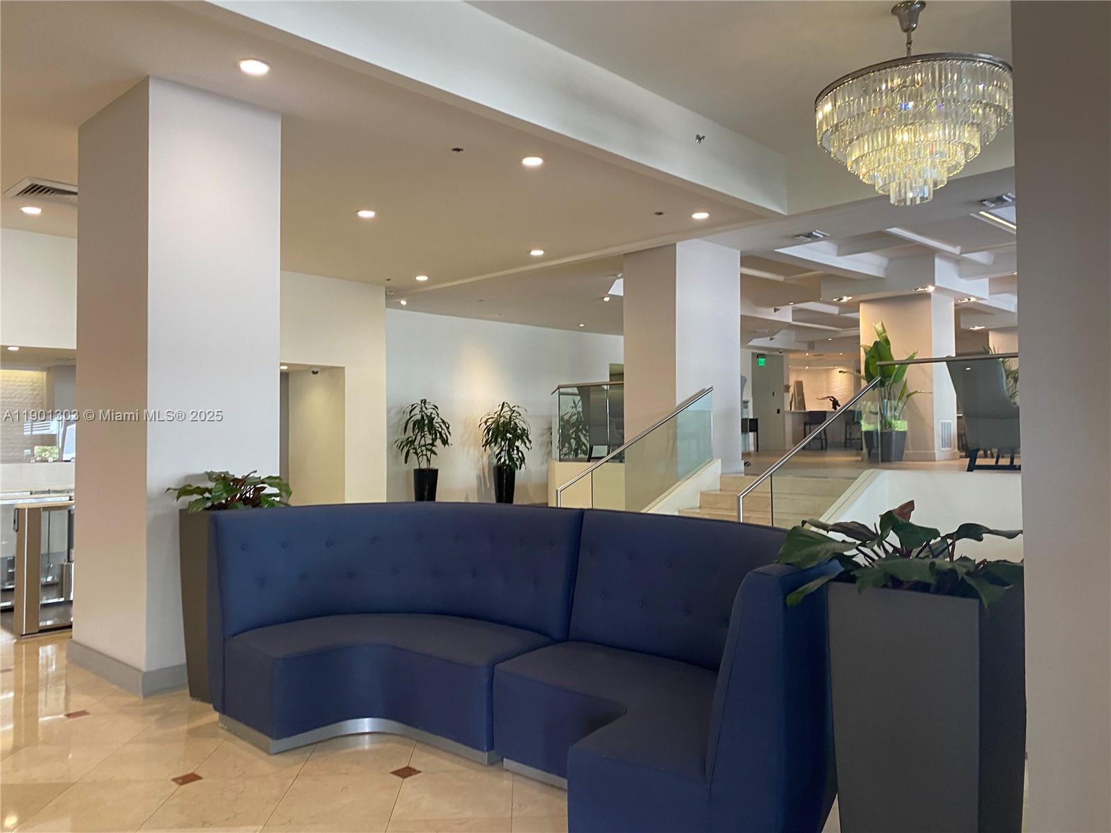 100 Lincoln Rd #1111 Miami Beach, FL 33139