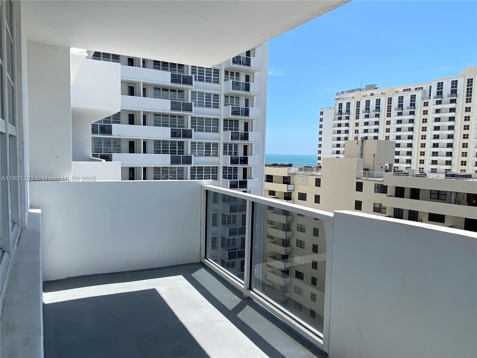 100 Lincoln Rd #1111 Miami Beach, FL 33139