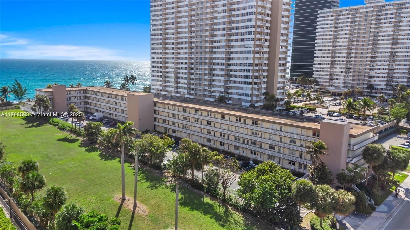 1936 S Ocean Dr #10B