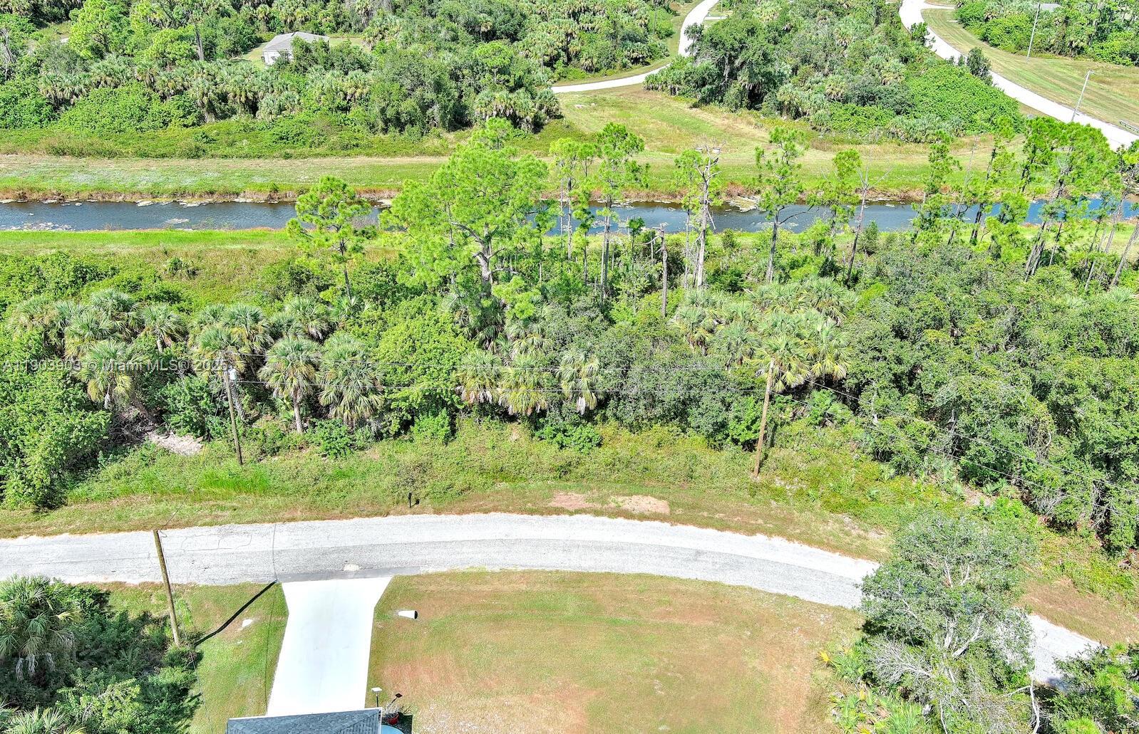 Blackwood Cir North Port, FL 34288