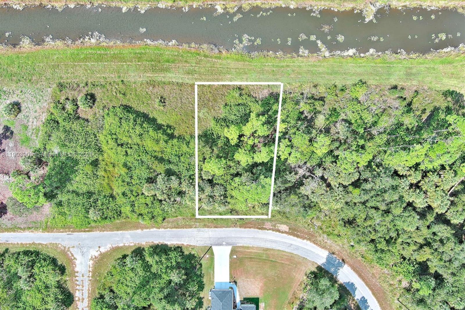 Blackwood Cir North Port, FL 34288