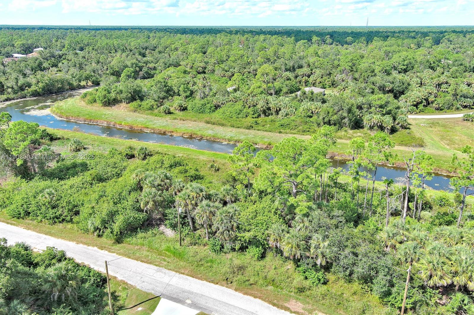 Blackwood Cir North Port, FL 34288