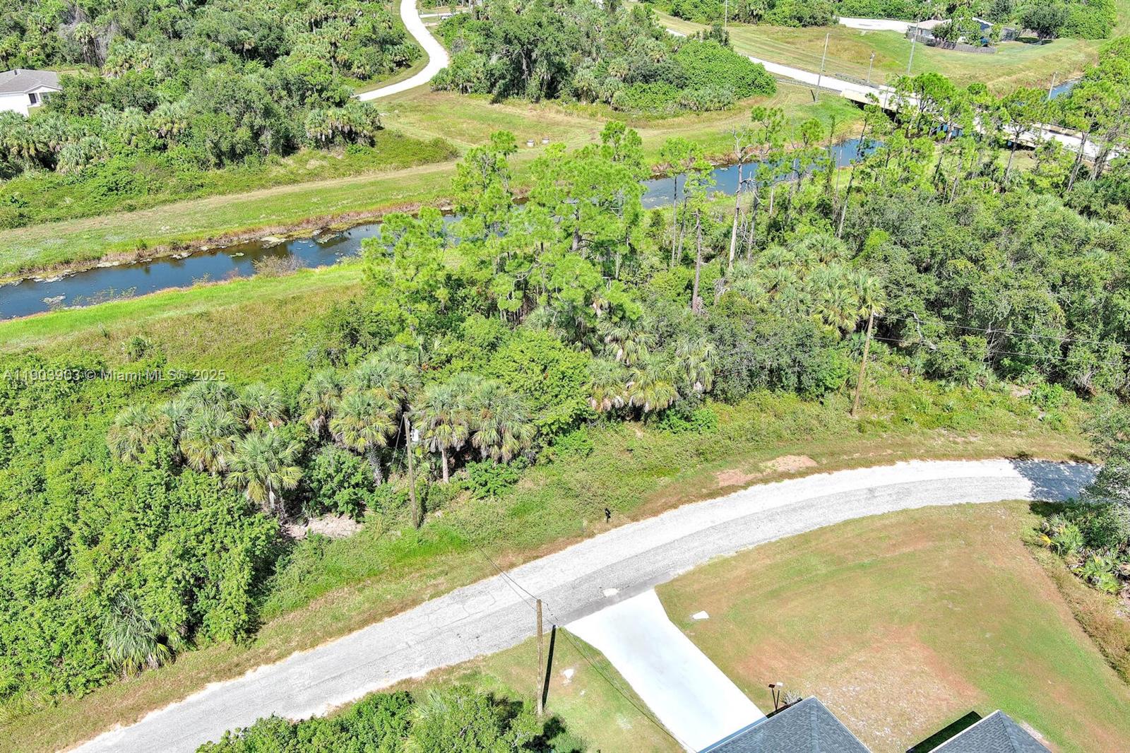 Blackwood Cir North Port, FL 34288