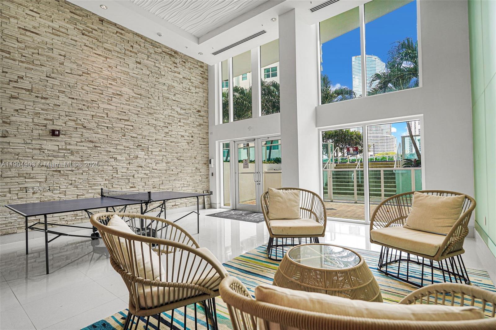 image Brickell On The River S T31