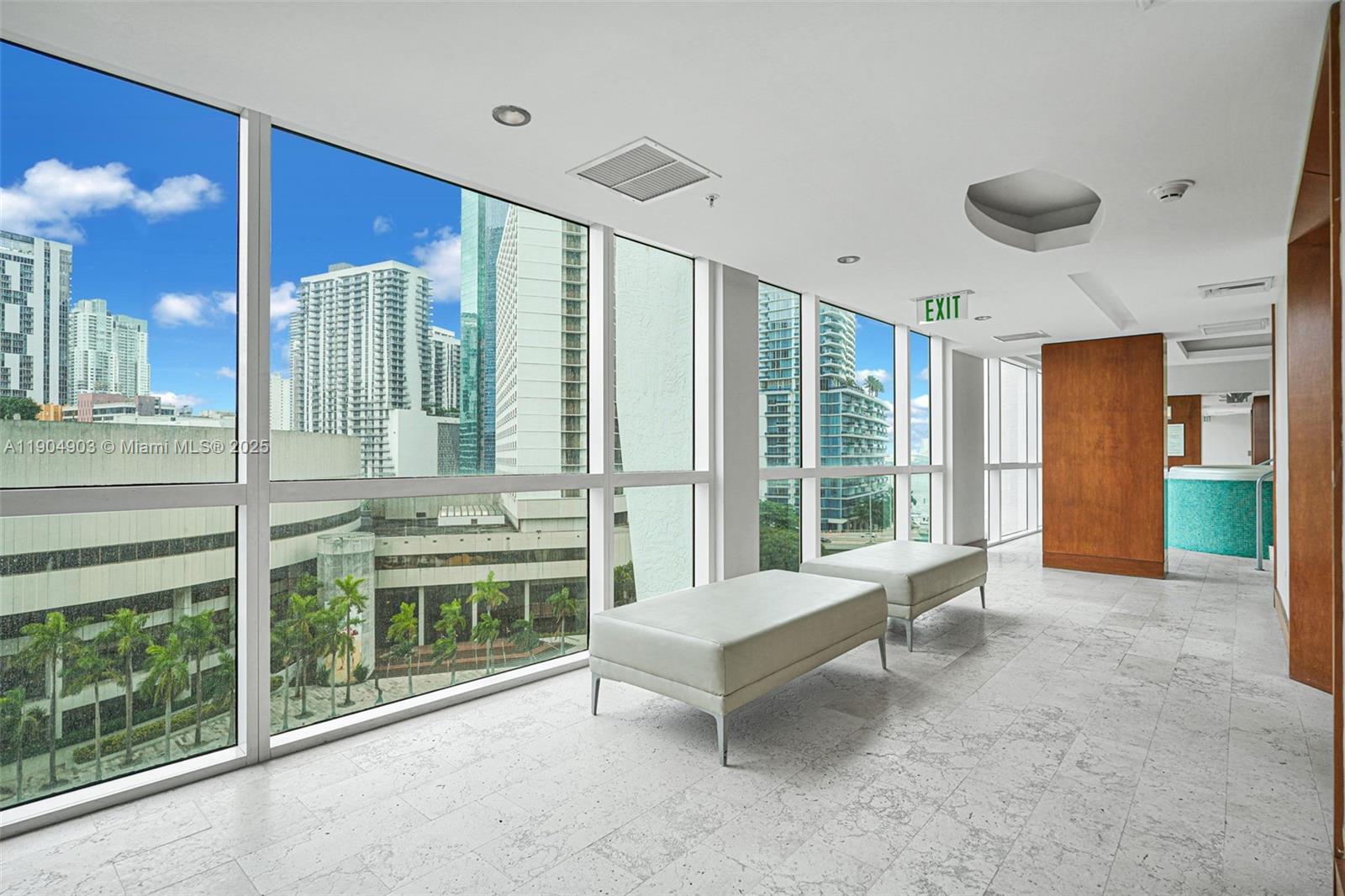 image Brickell On The River S T41