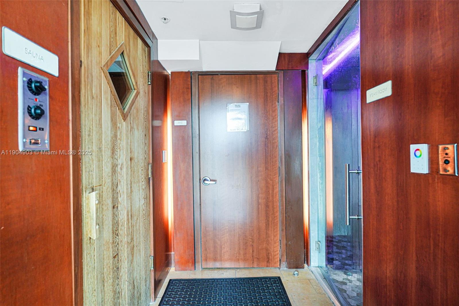 image Brickell On The River S T44