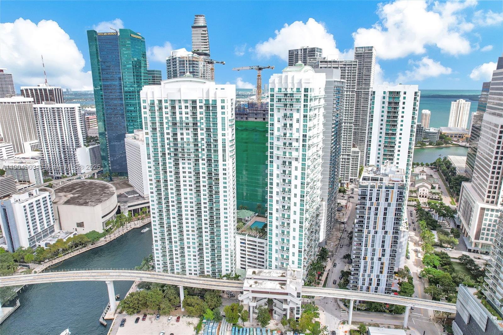 image Brickell On The River S T51