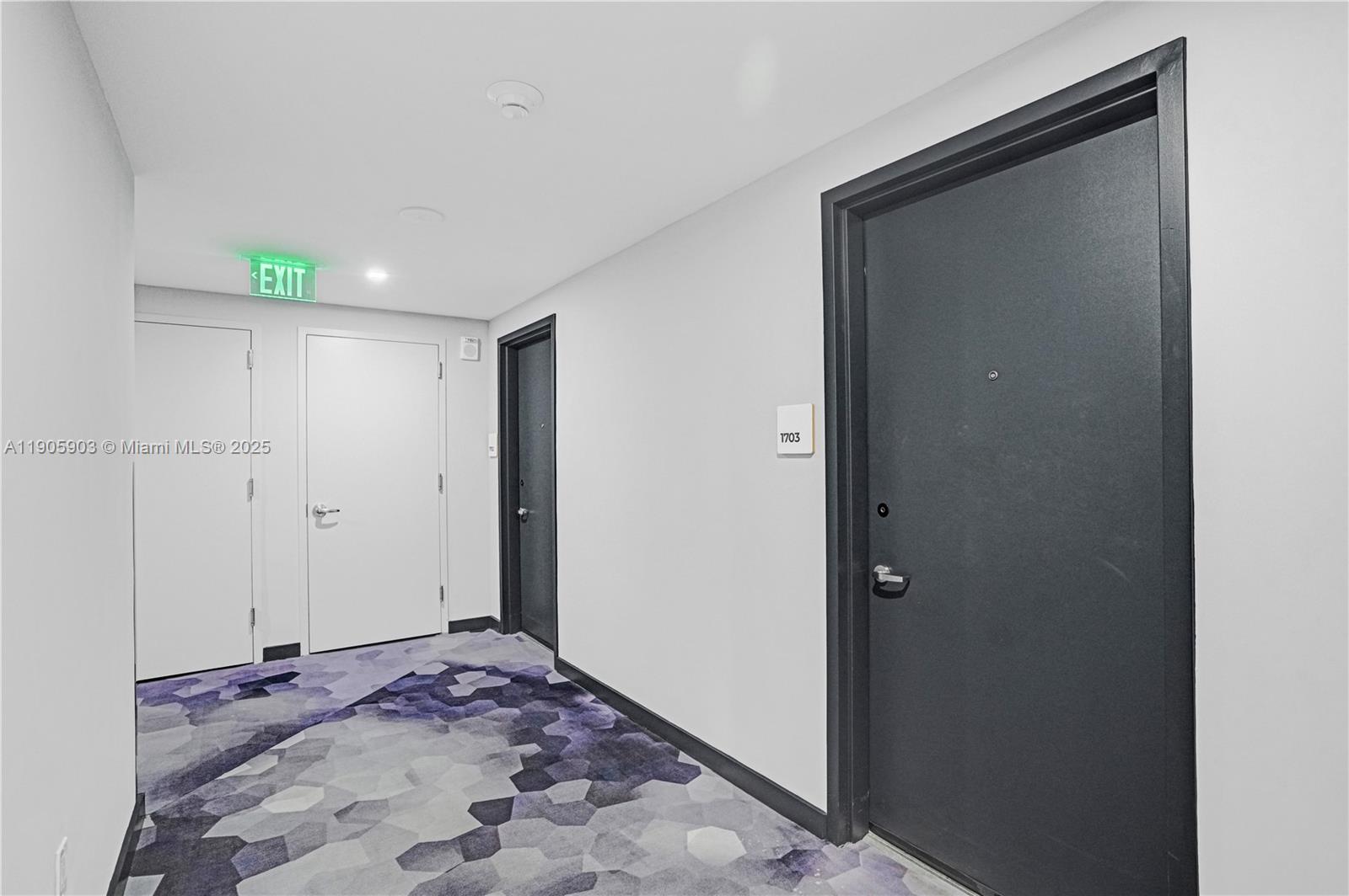 image 2nd Street Condo28