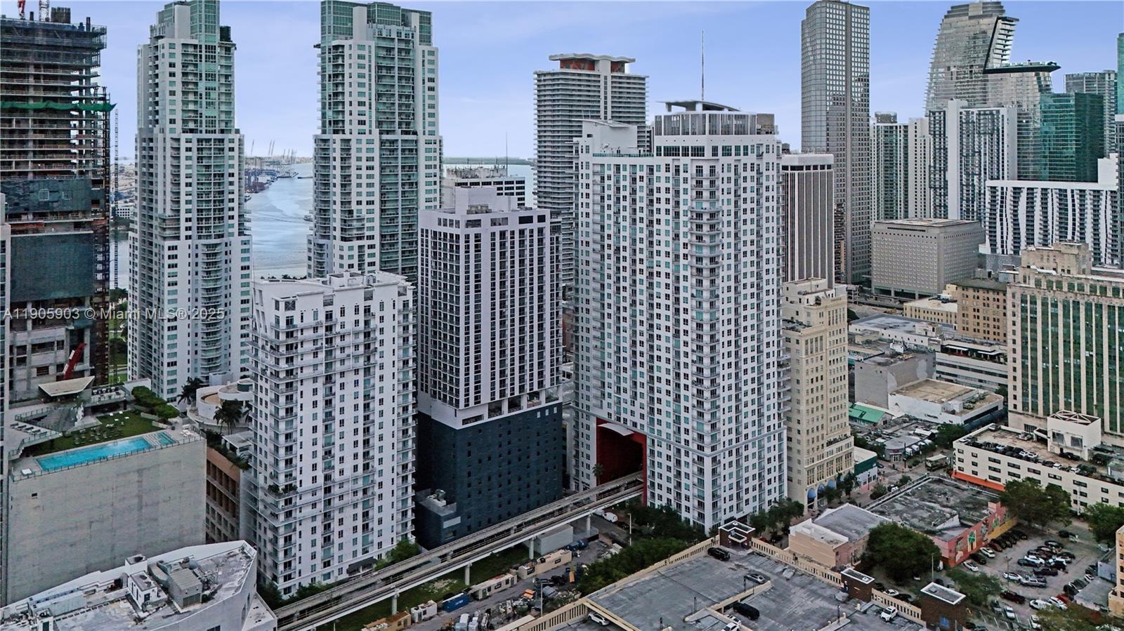 image 2nd Street Condo39