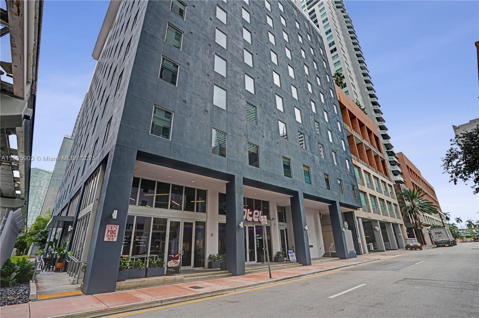 image 2nd Street Condo44