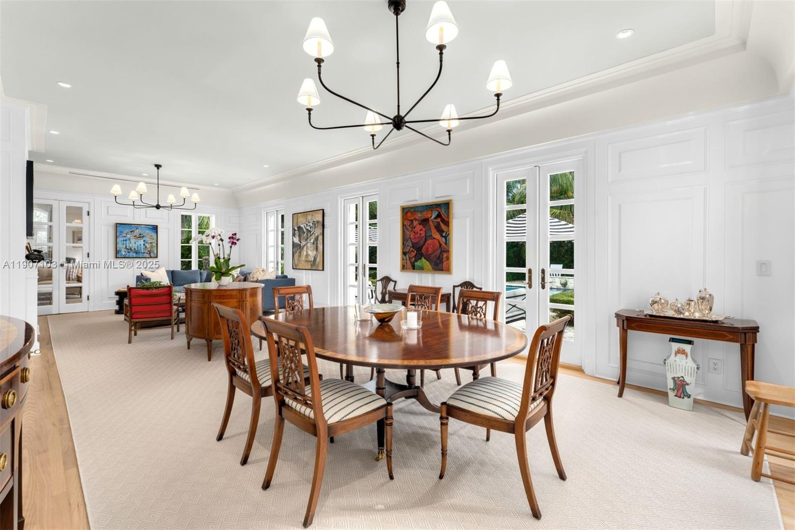 1004 Cotorro Ave Coral Gables, FL 33146