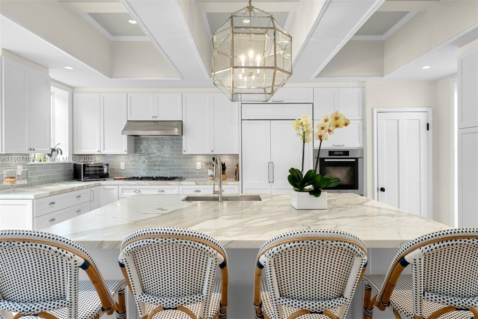 1004 Cotorro Ave Coral Gables, FL 33146