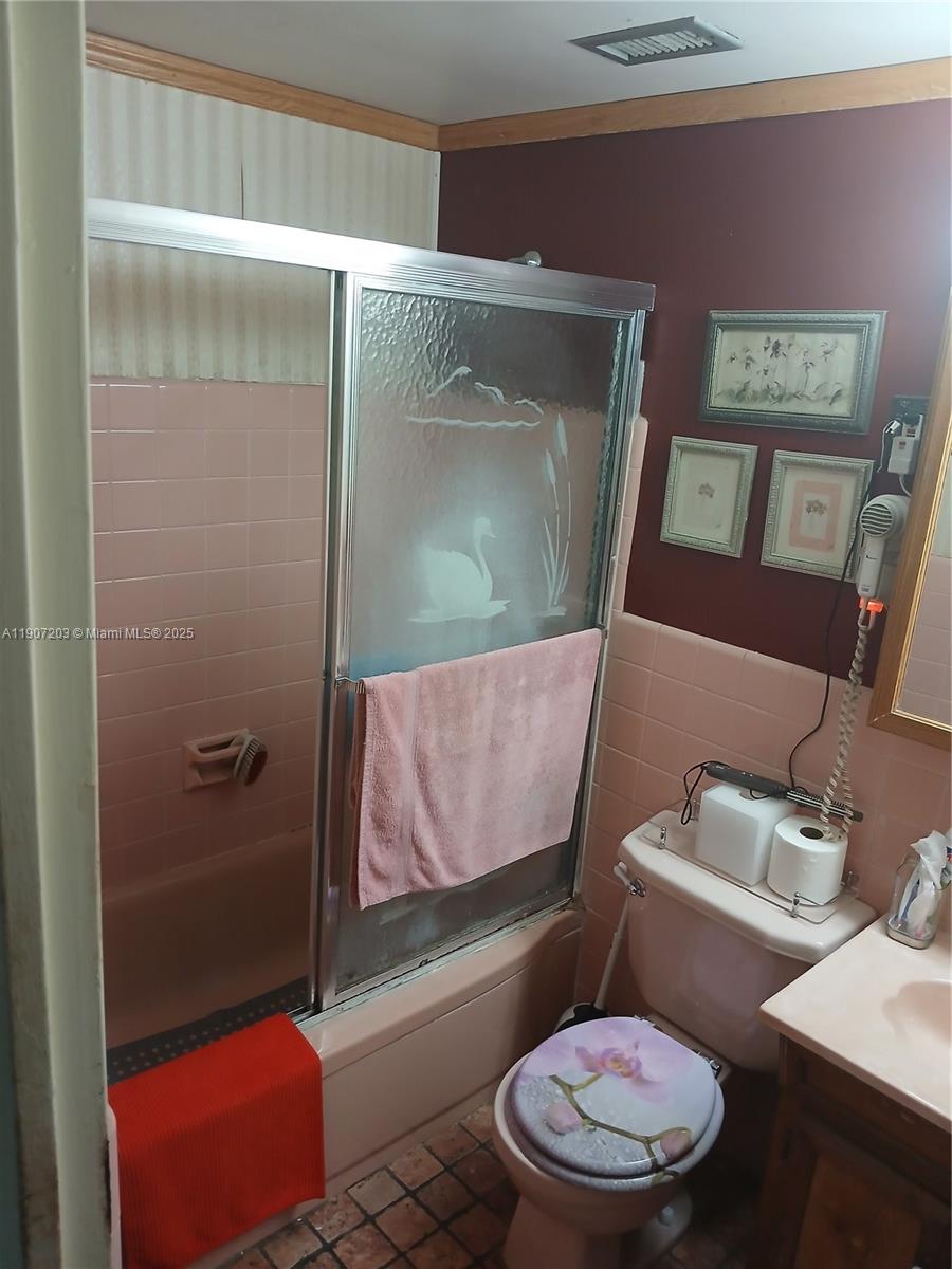 1000 SE 4th St #224 Fort Lauderdale, FL 33301