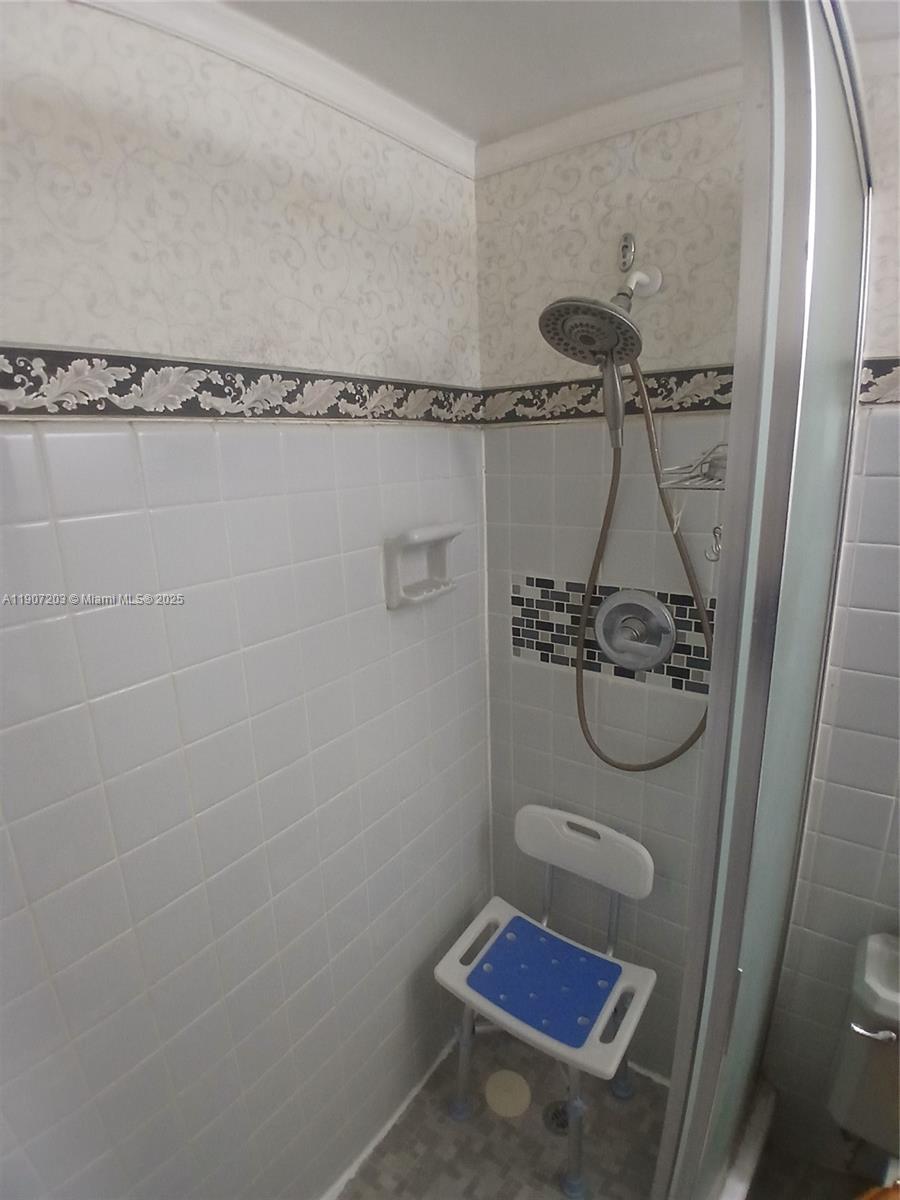 1000 SE 4th St #224 Fort Lauderdale, FL 33301