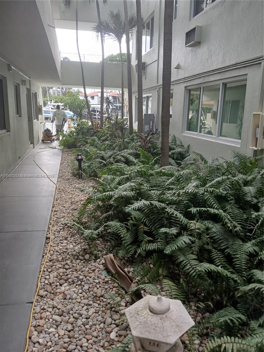 1000 SE 4th St #224 Fort Lauderdale, FL 33301