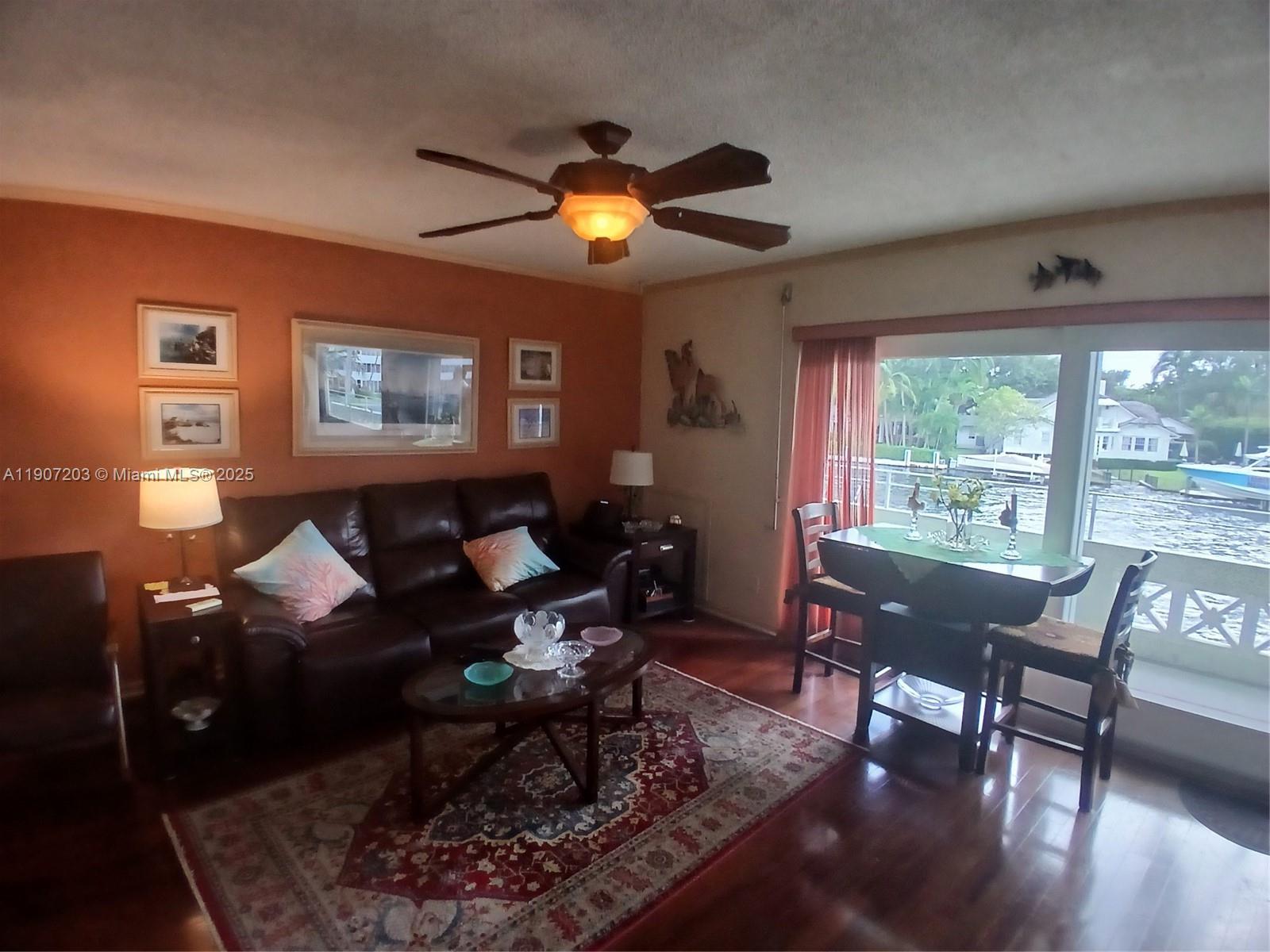 1000 SE 4th St #224 Fort Lauderdale, FL 33301