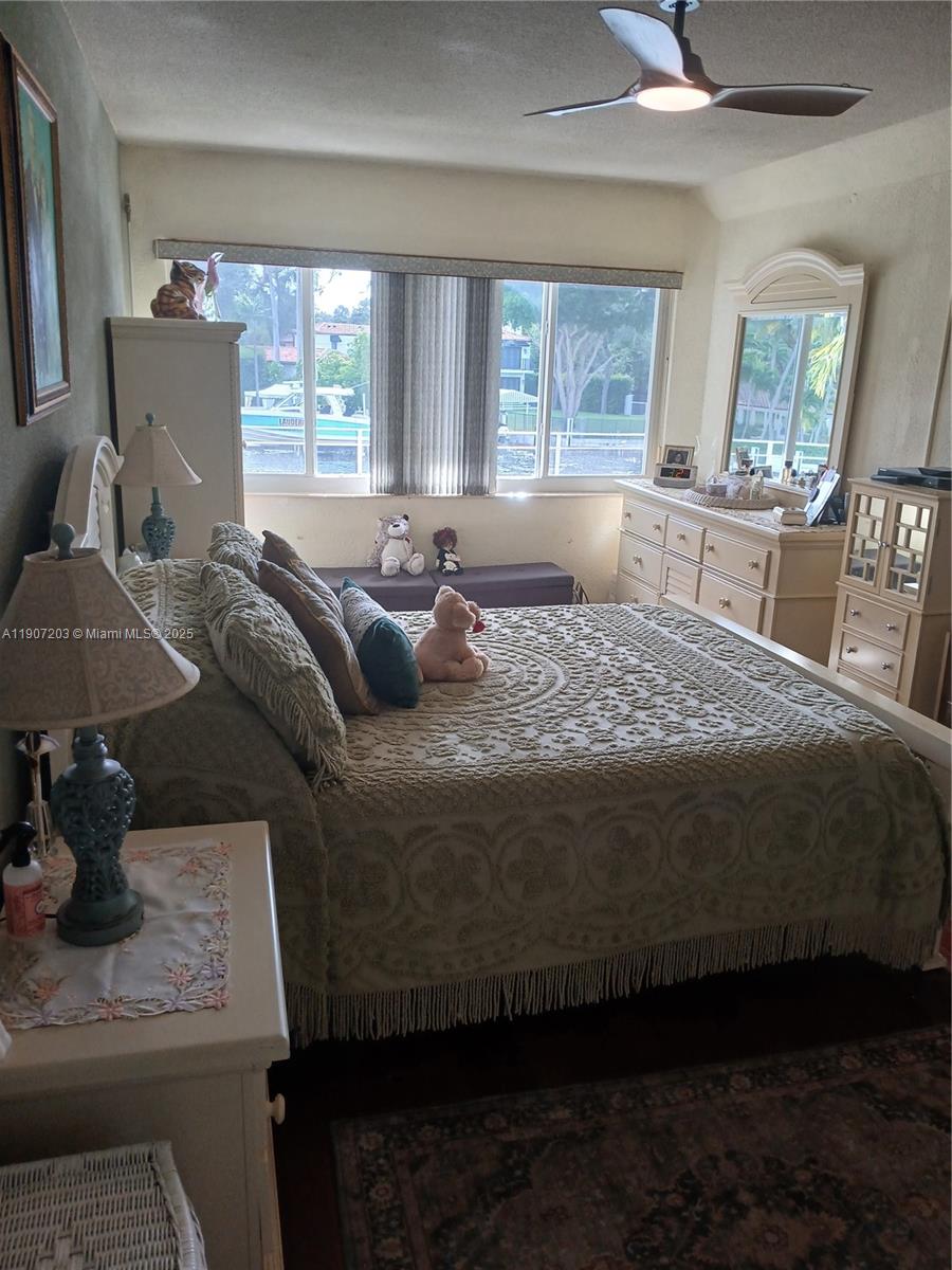 1000 SE 4th St #224 Fort Lauderdale, FL 33301