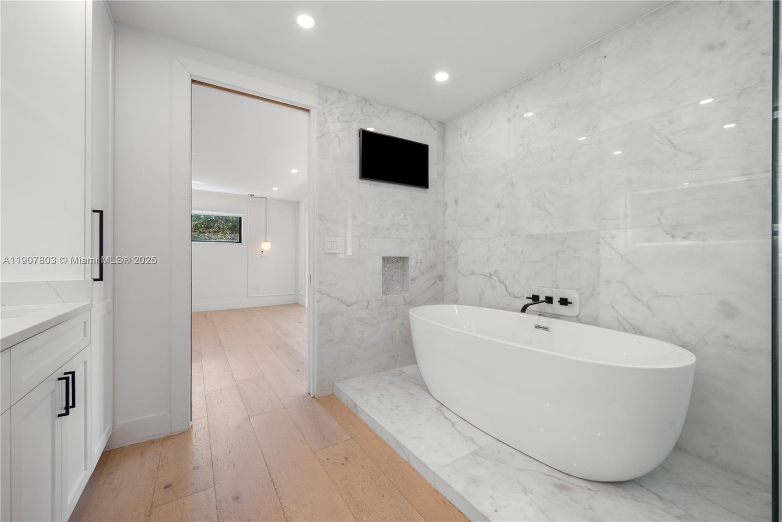 4950 SW 63rd Ave South Miami, FL 33155