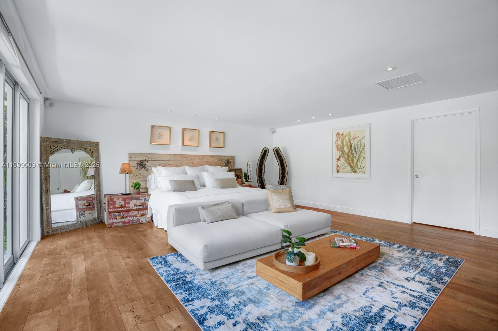 575 Hibiscus Ln Miami, FL 33137