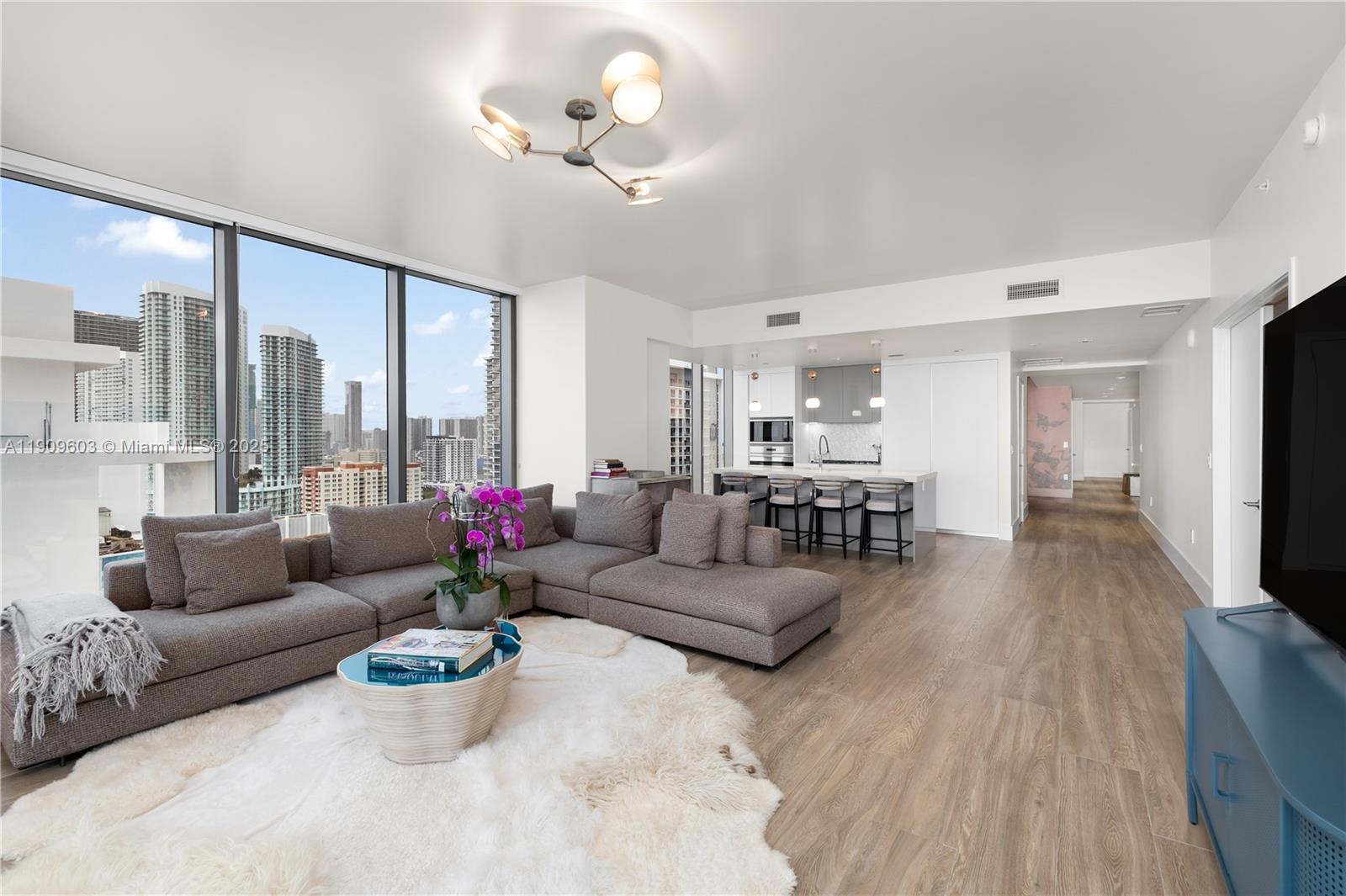 788 NE 23rd St #2101 Miami, FL 33137