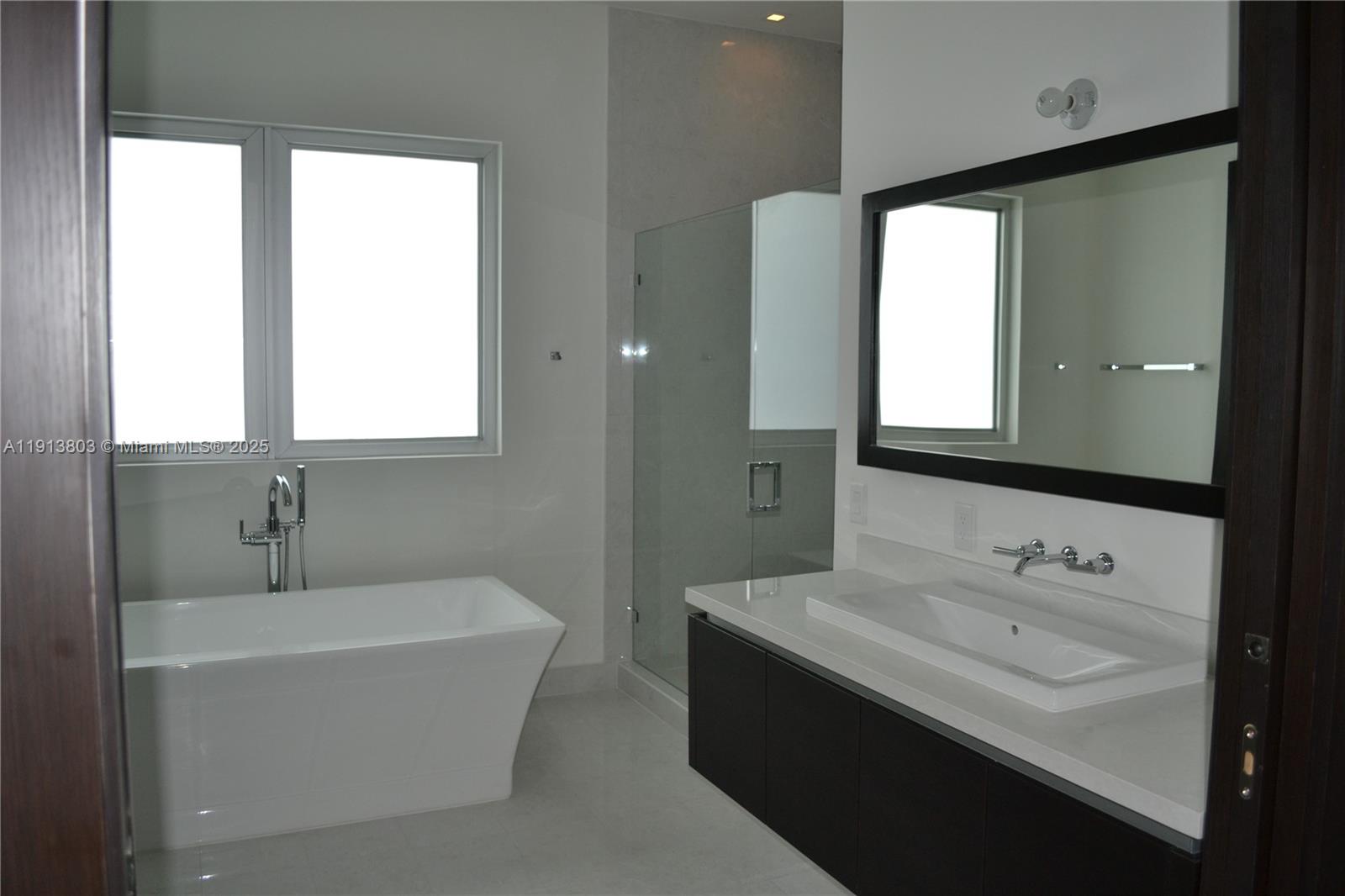 3350 NW 83rd Ct Doral, FL 33122