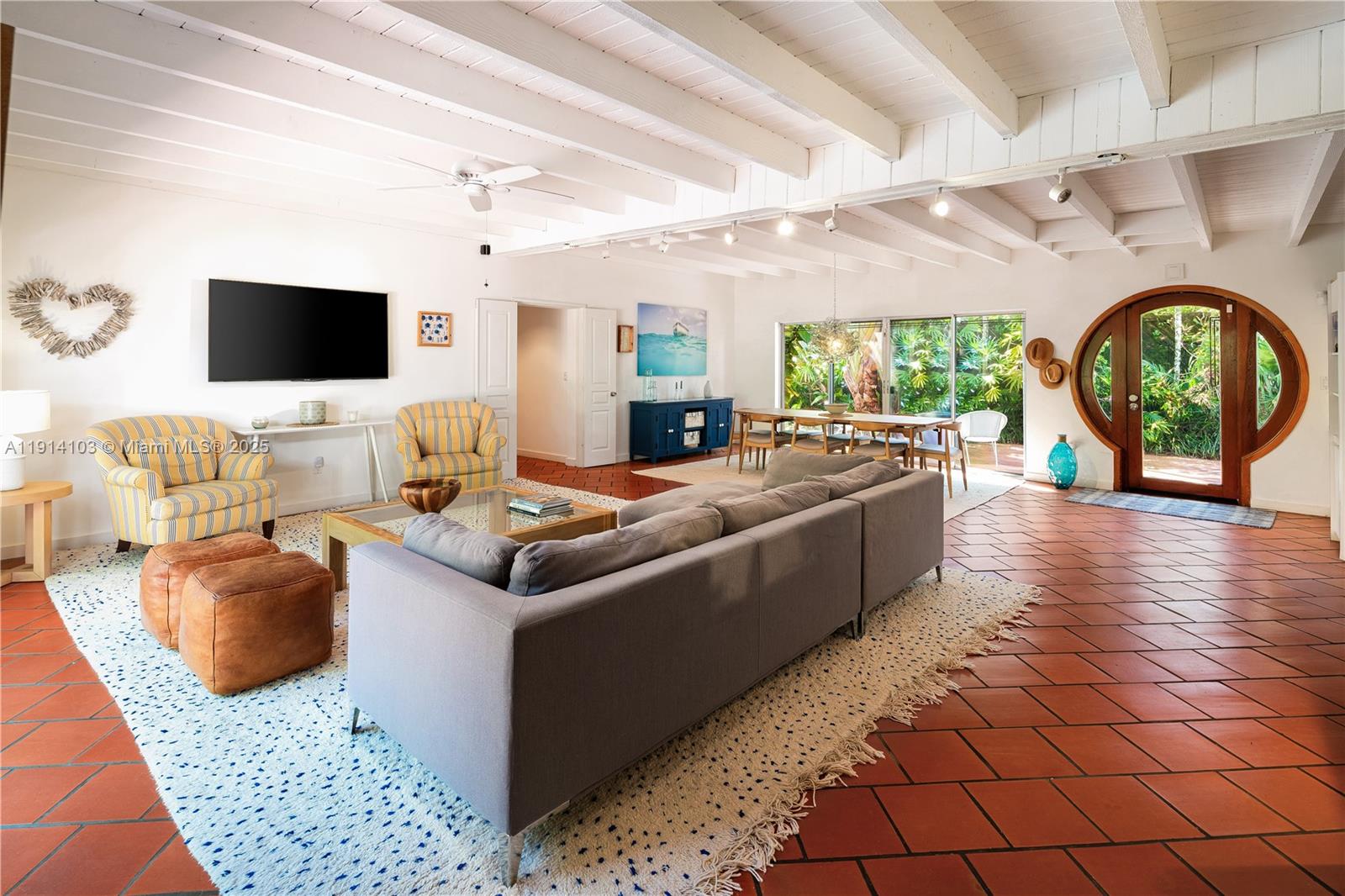 3765 Carmen Ct Coconut Grove, FL 33133