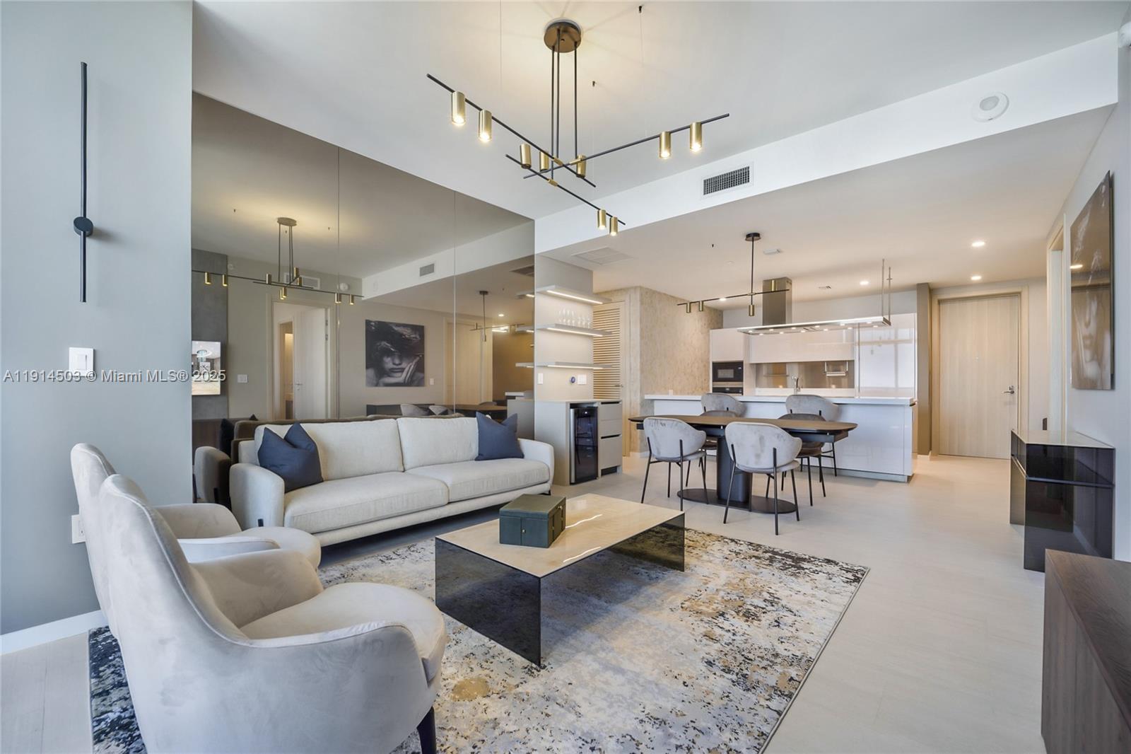 1000 Brickell Plz #PH5006