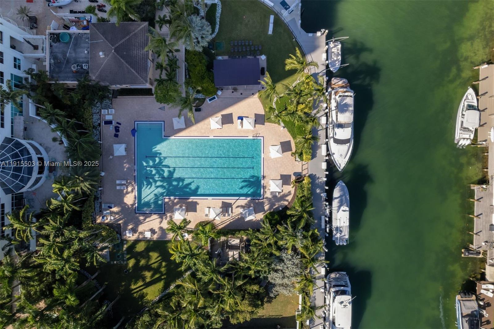 1413 Sunset Harbour Dr #208 Miami Beach, FL 33139
