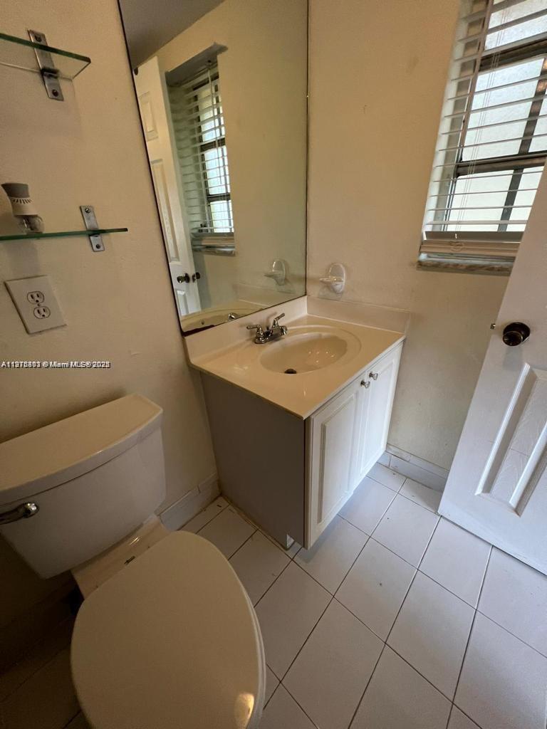 Undisclosed Address Miami, FL 33173