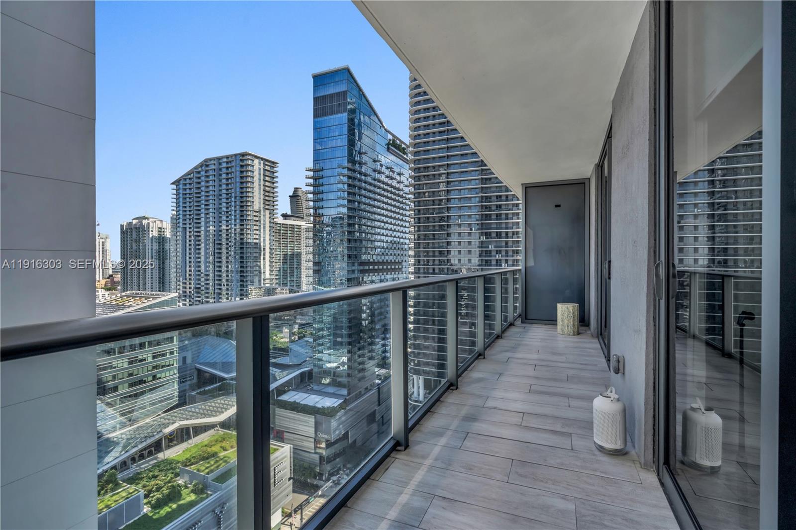 image Brickell Heights West12