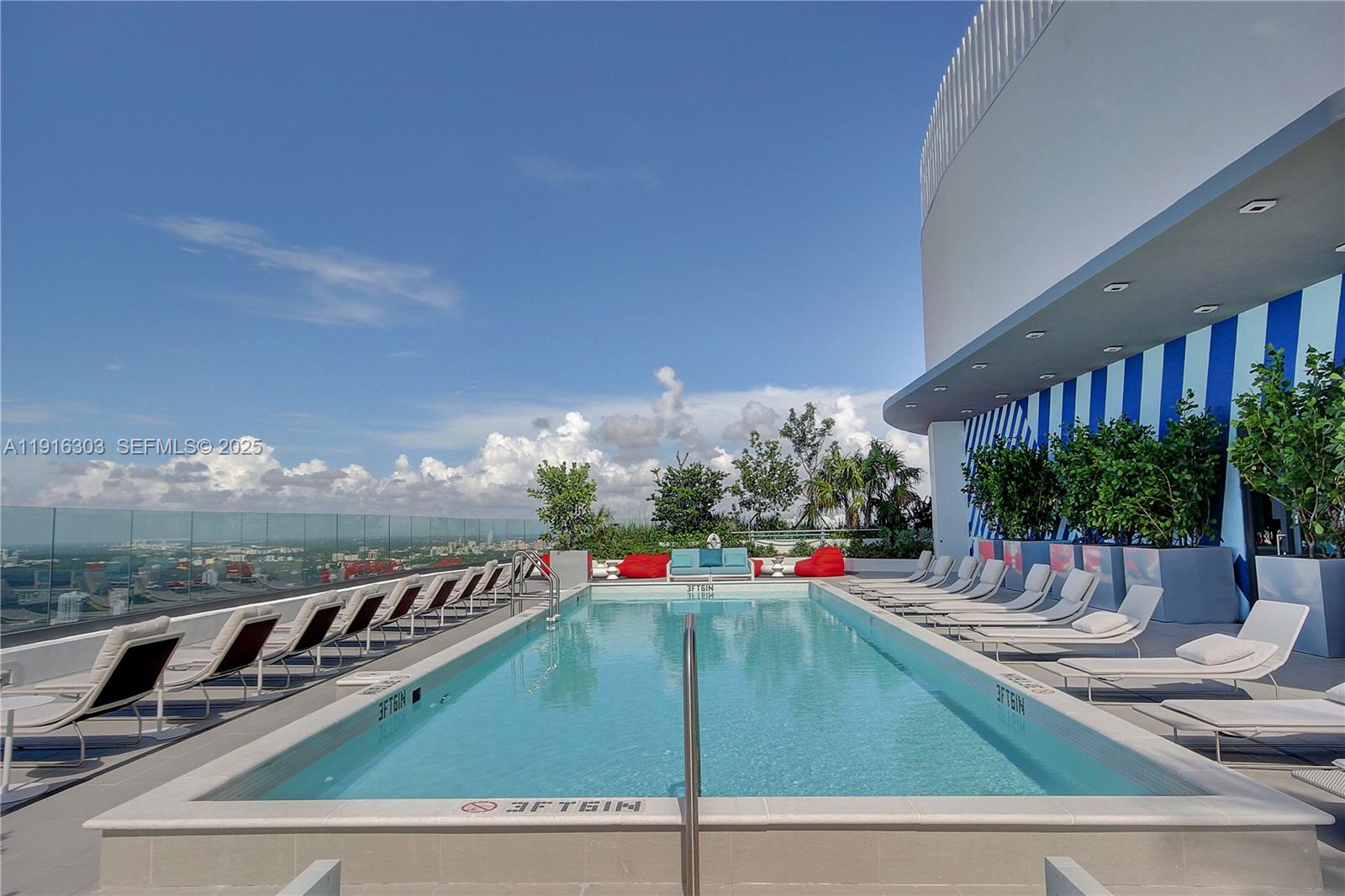 image Brickell Heights West13