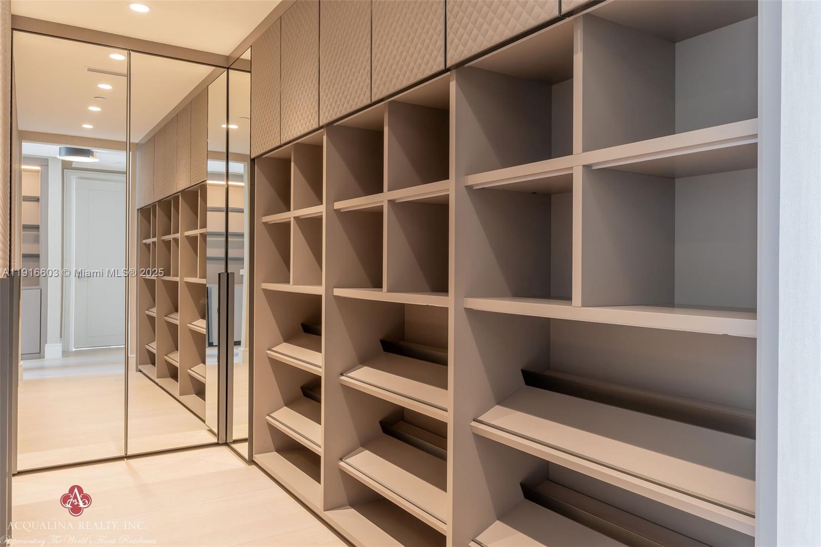 17975 Collins Ave #2402 Sunny Isles Beach, FL 33160