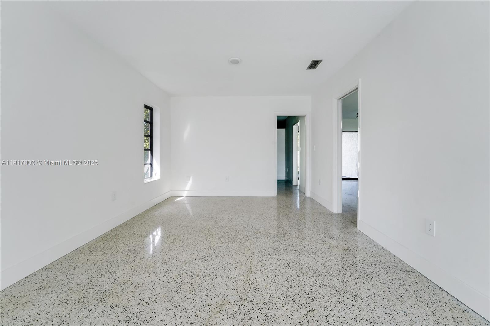 917 Surfside Blvd Surfside, FL 33154