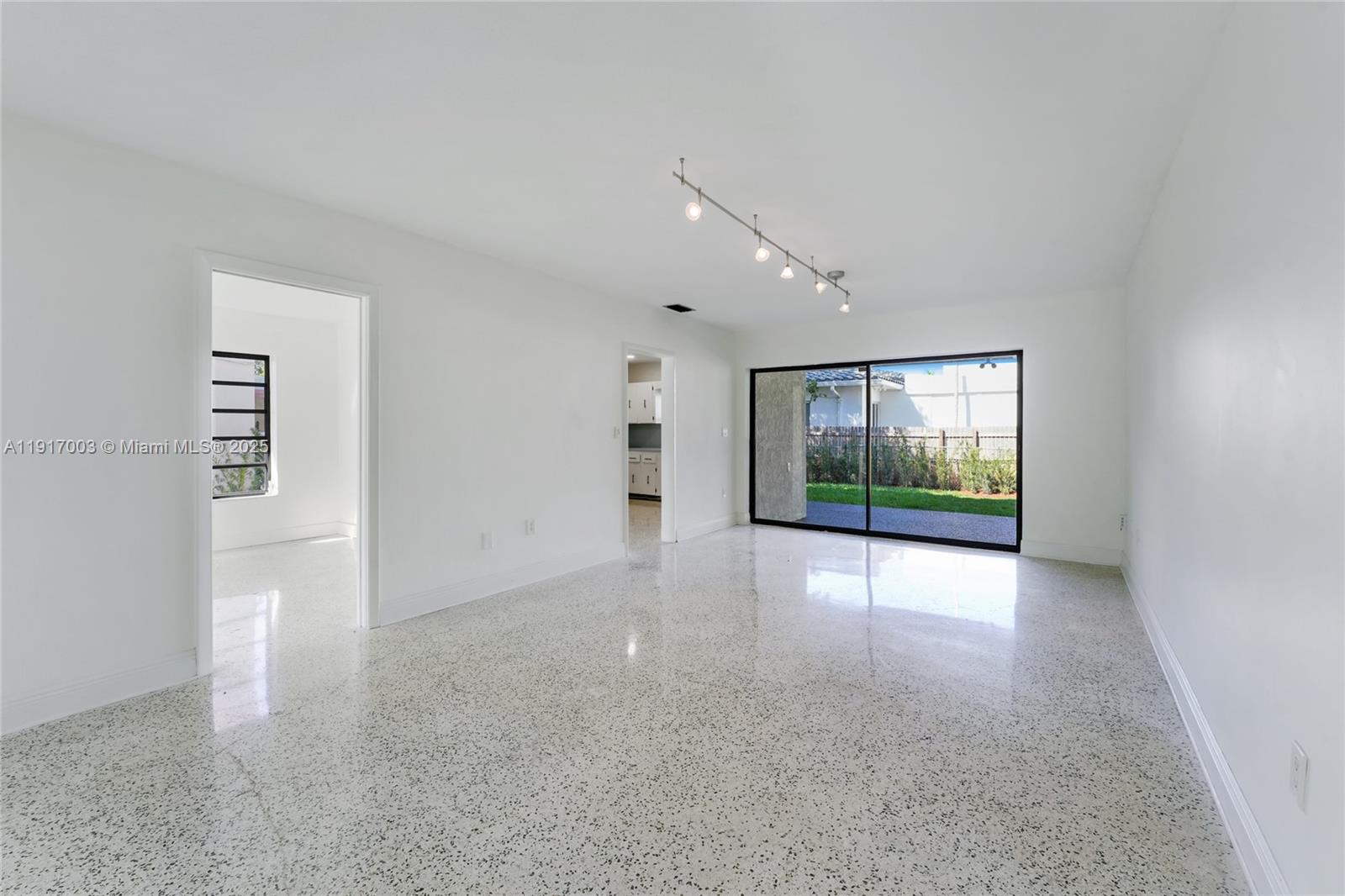 917 Surfside Blvd Surfside, FL 33154